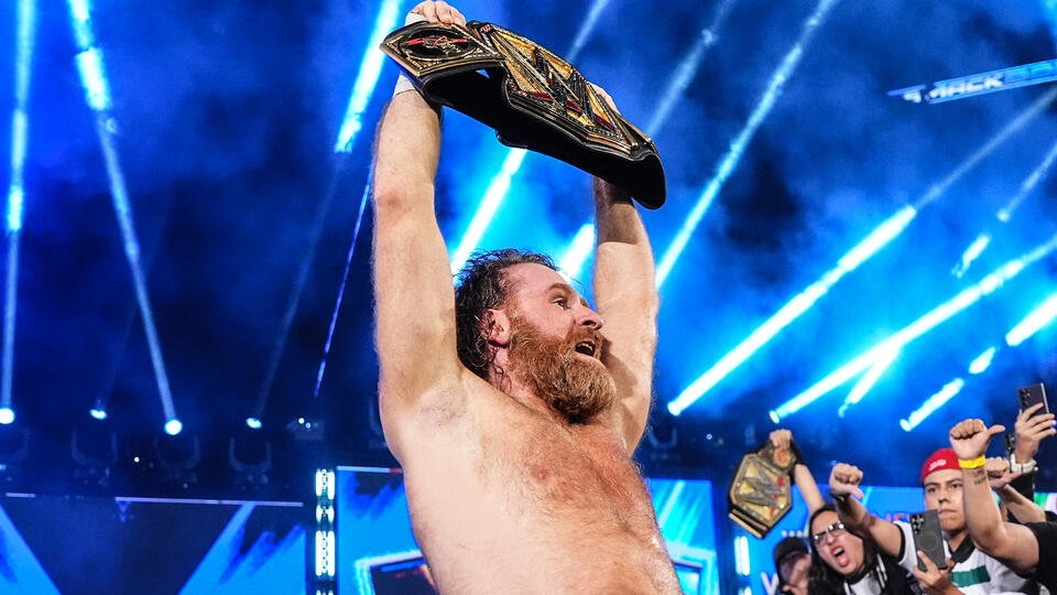 Sami Zayn rikthen Titullin WWE pas kaosit në SmackDown